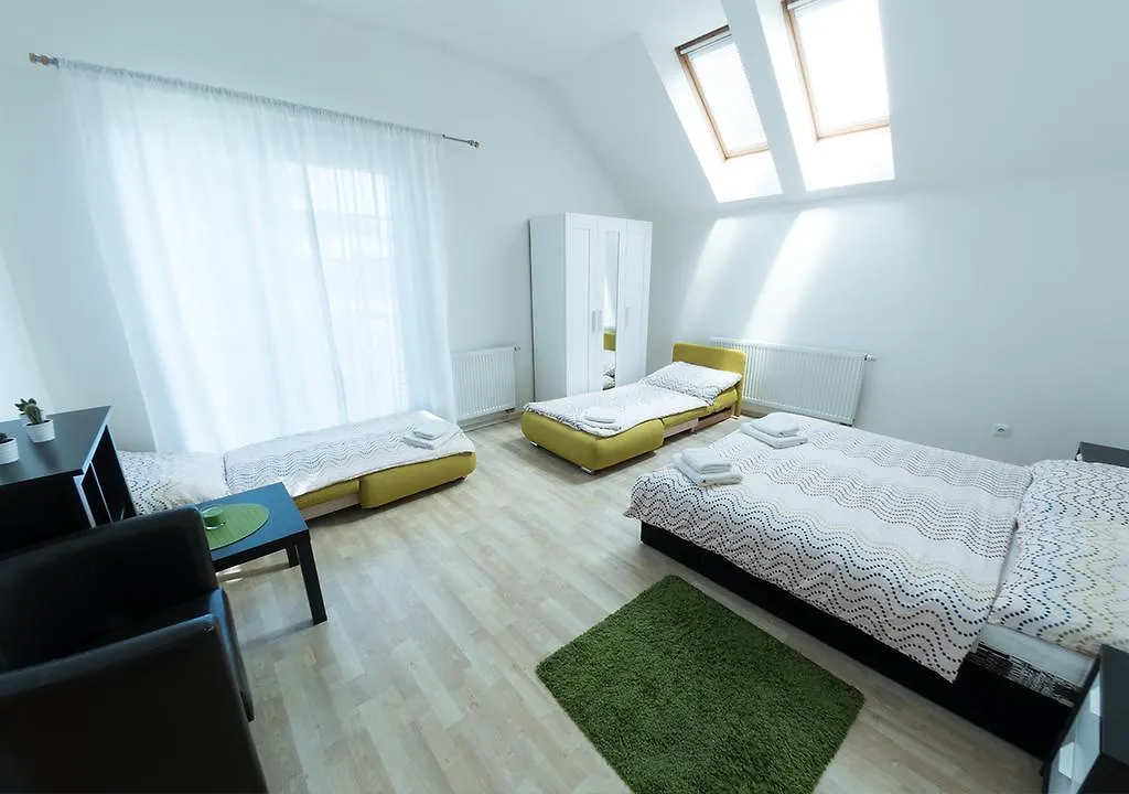Apartment Lahovice, Praha