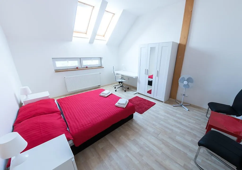 Apartment Lahovice, Praha